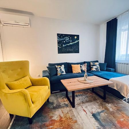 Mak Apartment - Free Parking - Balcony ซาราเยโว ภายนอก รูปภาพ
