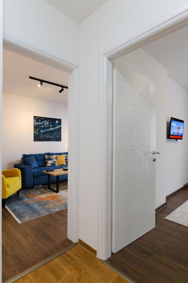 Mak Apartment - Free Parking - Balcony ซาราเยโว ภายนอก รูปภาพ