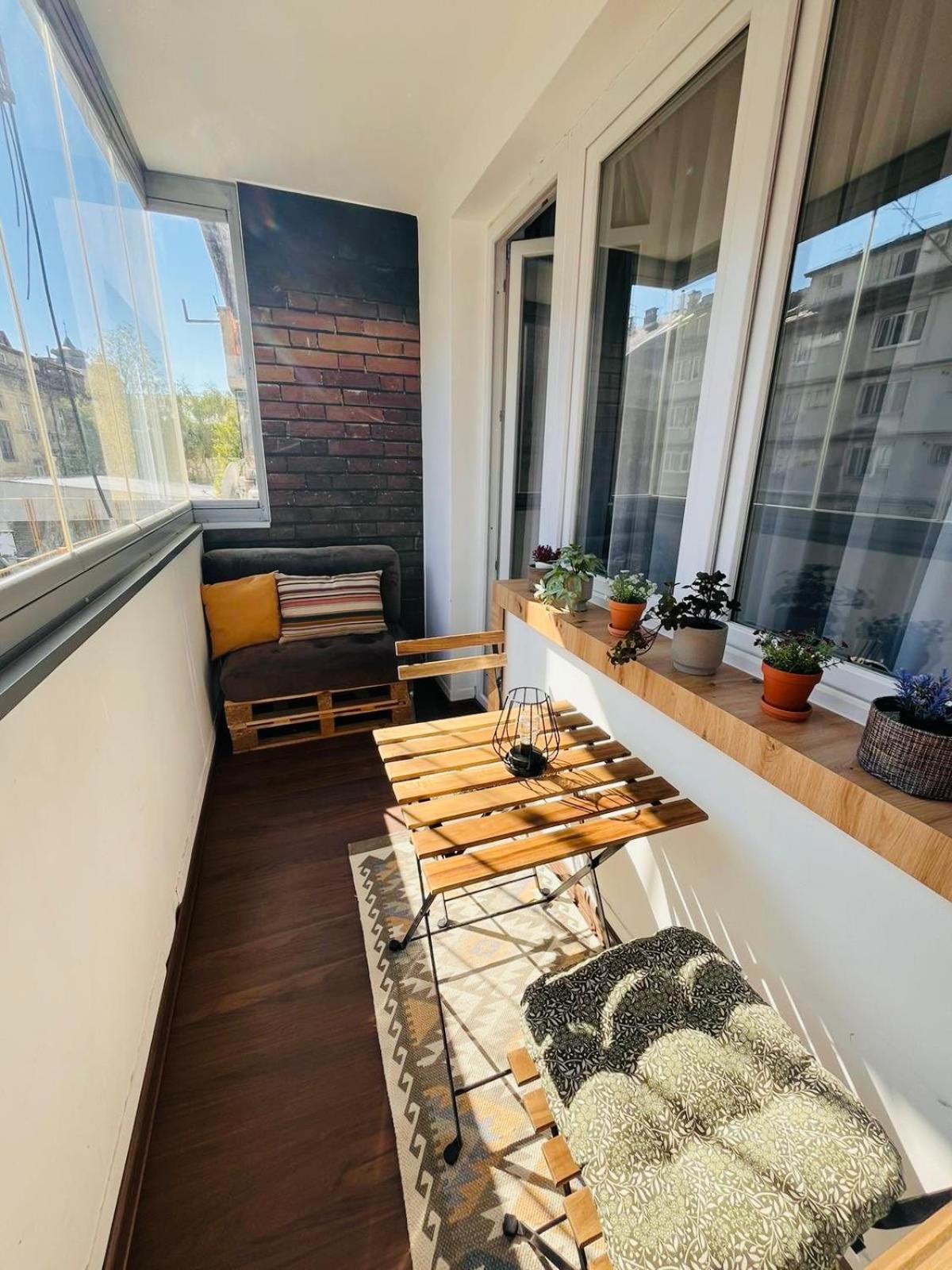 Mak Apartment - Free Parking - Balcony ซาราเยโว ภายนอก รูปภาพ