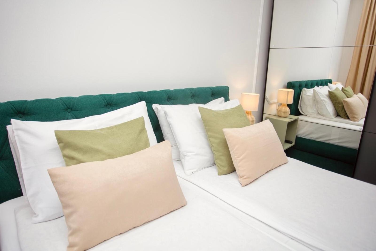 Mak Apartment - Free Parking - Balcony ซาราเยโว ภายนอก รูปภาพ