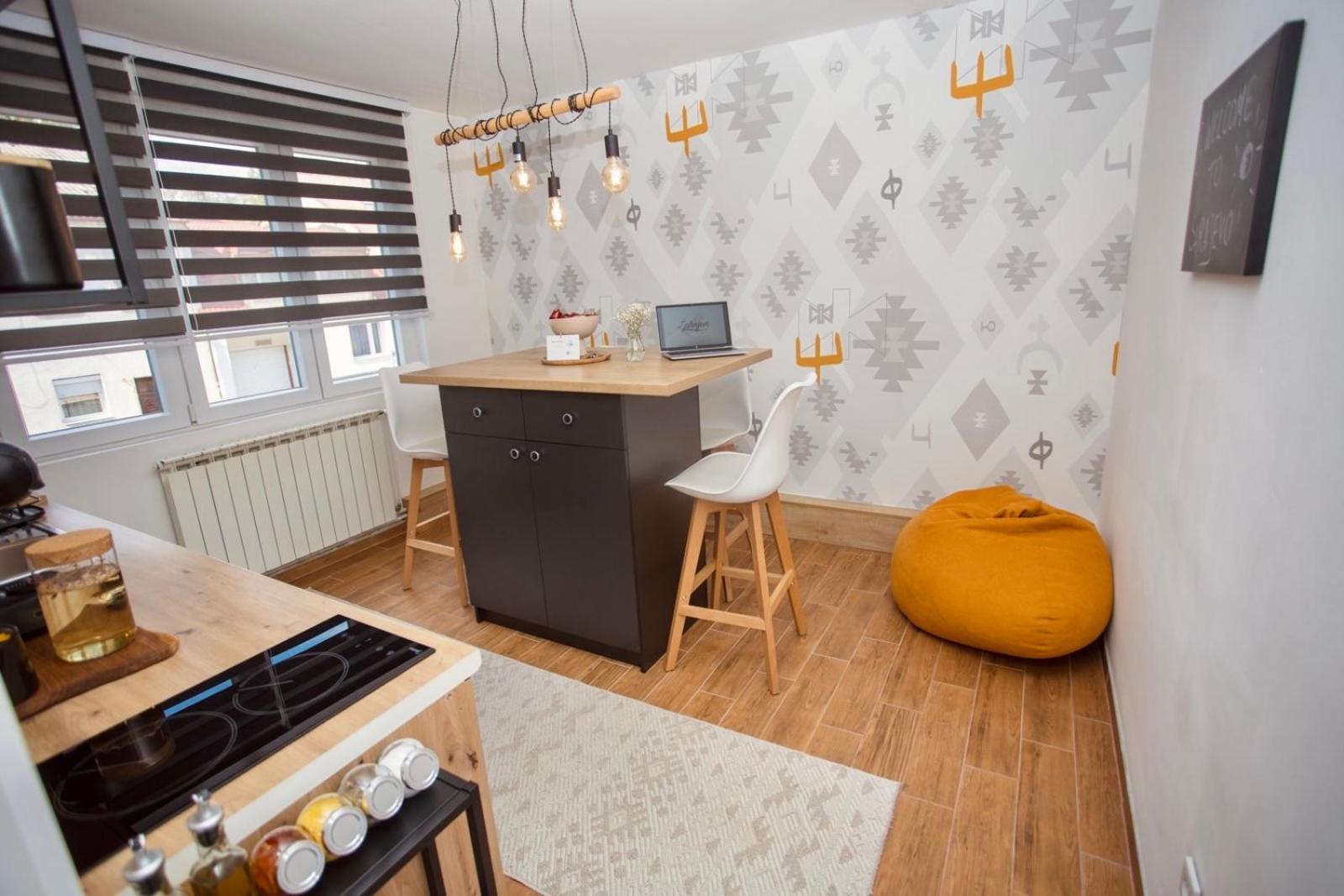 Mak Apartment - Free Parking - Balcony ซาราเยโว ภายนอก รูปภาพ